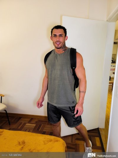 Hot muscular gay King Heart strokes his dick while posing naked Gallery Cover Image
